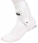 Mueller LITE ANKLE BRACE 4554