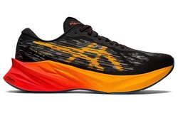 Кроссовки для бега ASICS NOVABLAST 3 1011B458 001