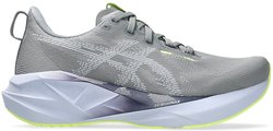 Кроссовки для бега Asics NOVABLAST 5 1012B765-020