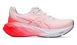 Кроссовки для бега Asics Novablast 4 (Women) 1012B650 100