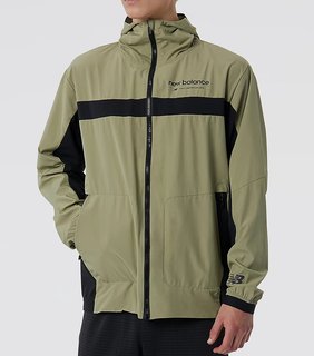 Ветровка New Balance R.W.Tech Lightweight Woven Jacket MJ21044-OLF