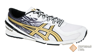 ASICS PIRANHA SP 4 G200N 0196