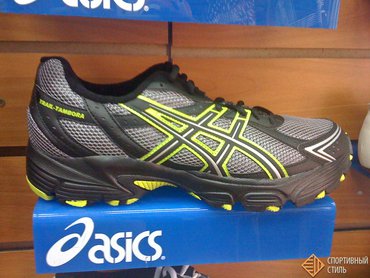 ASICS TRAIL-TAMBORA T0G2N 7990
