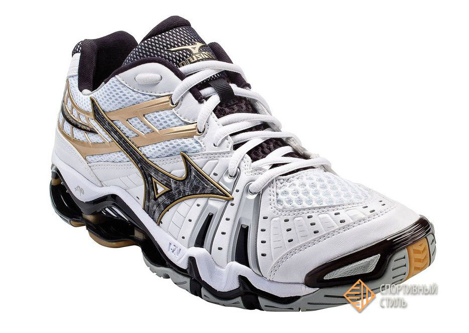 Mizuno wave tornado new arrivals