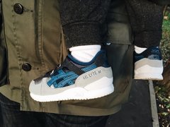 Каталог спортивных товаров и одежды Asics / Детские кроссовки / Детские кроссовки для повседневной носки