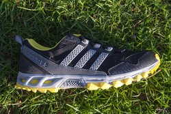 Adidas / Бег / Кроссовки для бега Adidas / Кроссовки для бездорожья и пересеченной местности Adidas